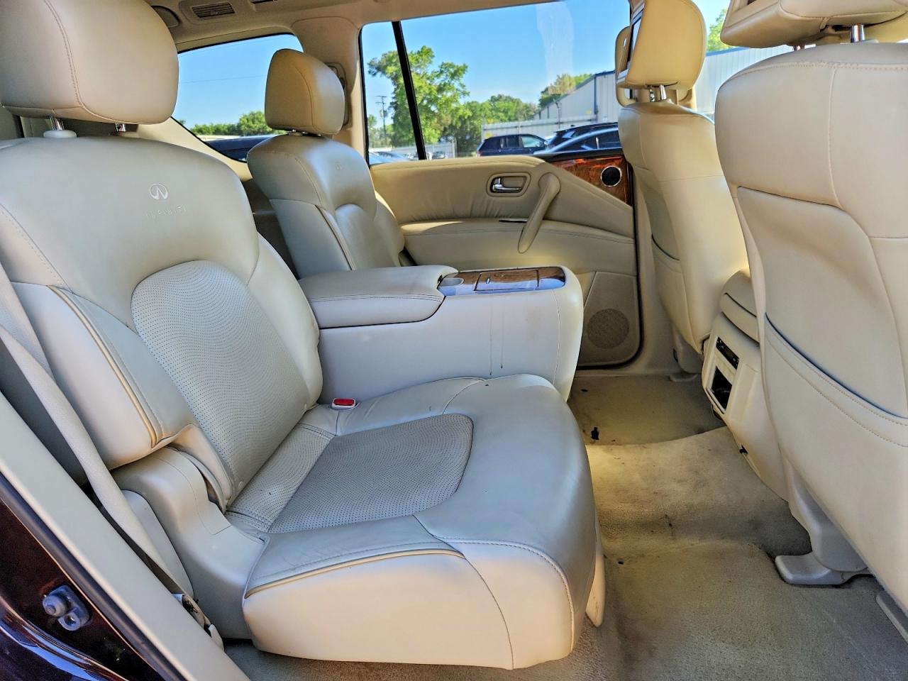2011 Infiniti Qx56 Base Фиолетовый vin: JN8AZ2NE6B9001800