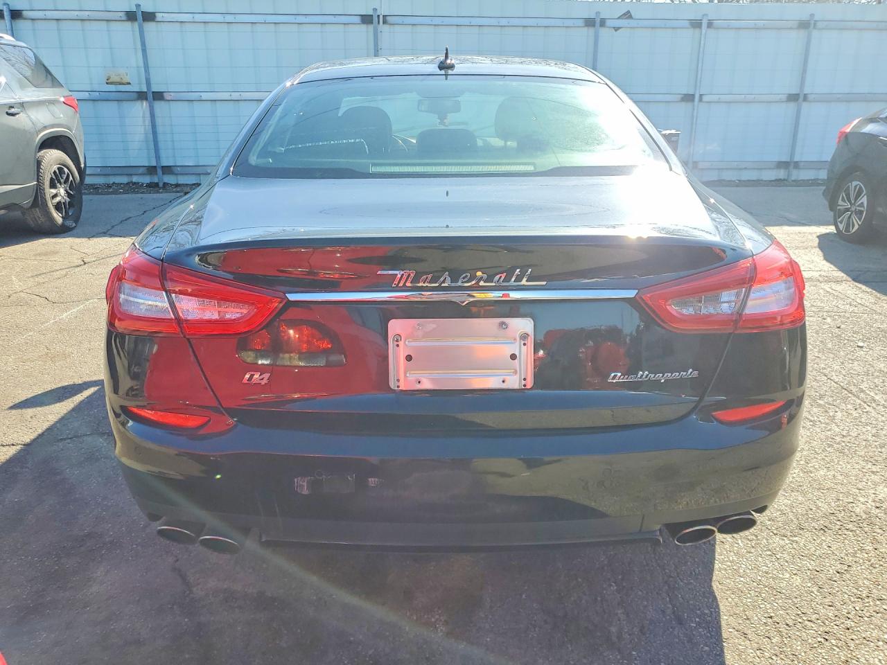 2014 Maserati Quattroporte S Black vin: ZAM56RRA1E1108550