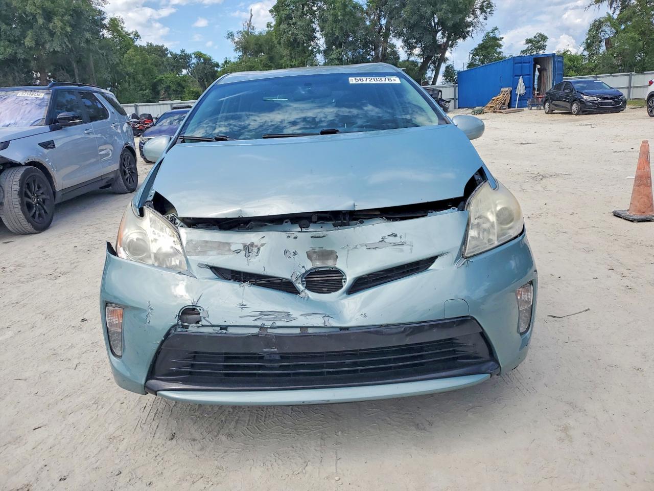 2014 Toyota Prius Three Green vin: JTDKN3DU4E1818180