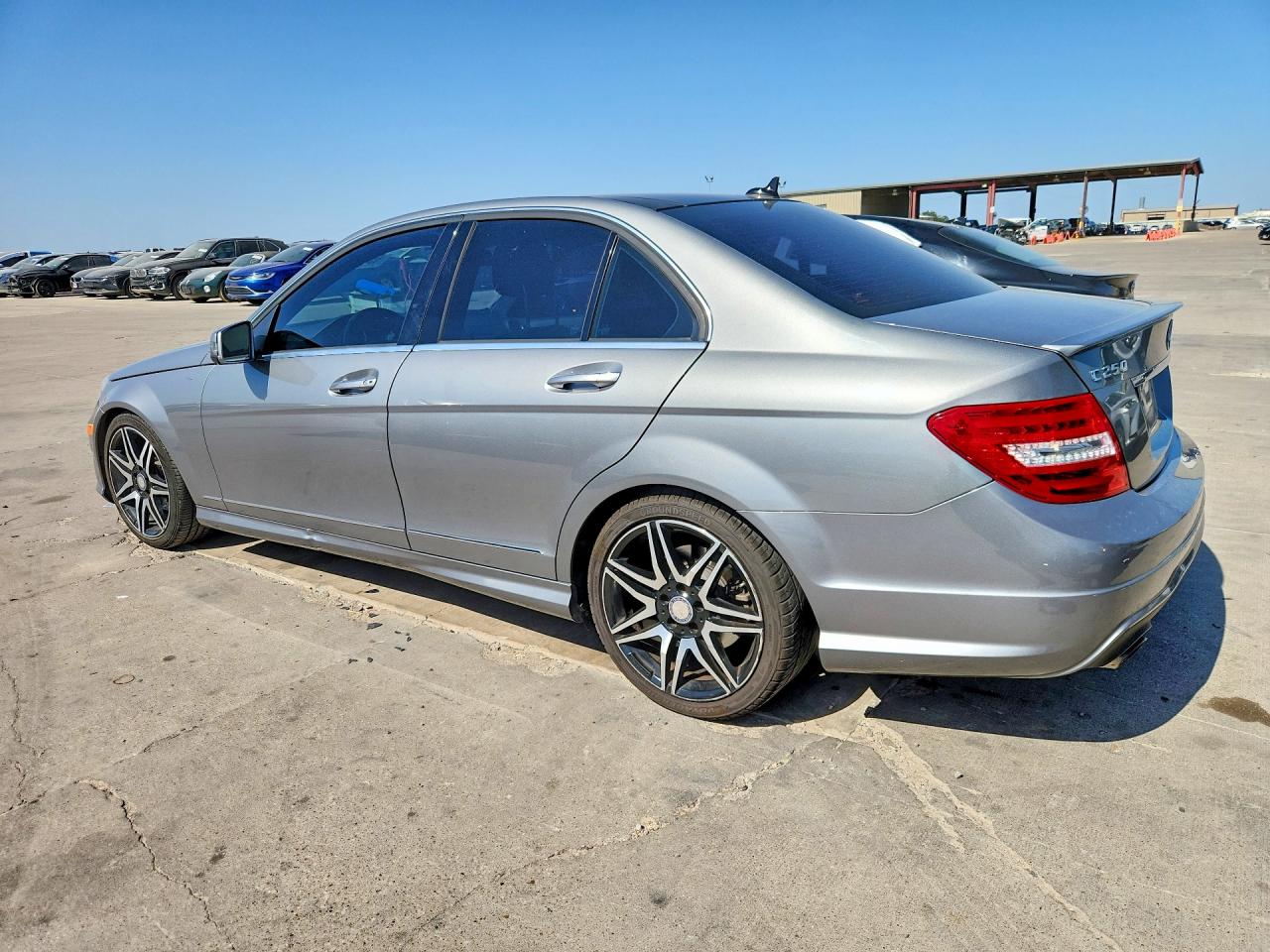 2013 Mercedes-benz C 250 Gray vin: WDDGF4HB3DR285116