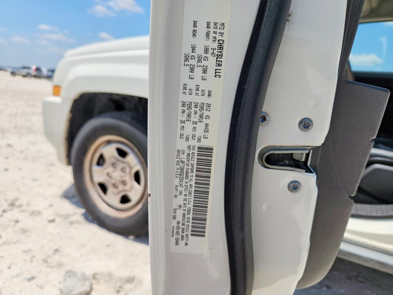 2008 Jeep Patriot Sport White vin: 1J8FT28058D554147