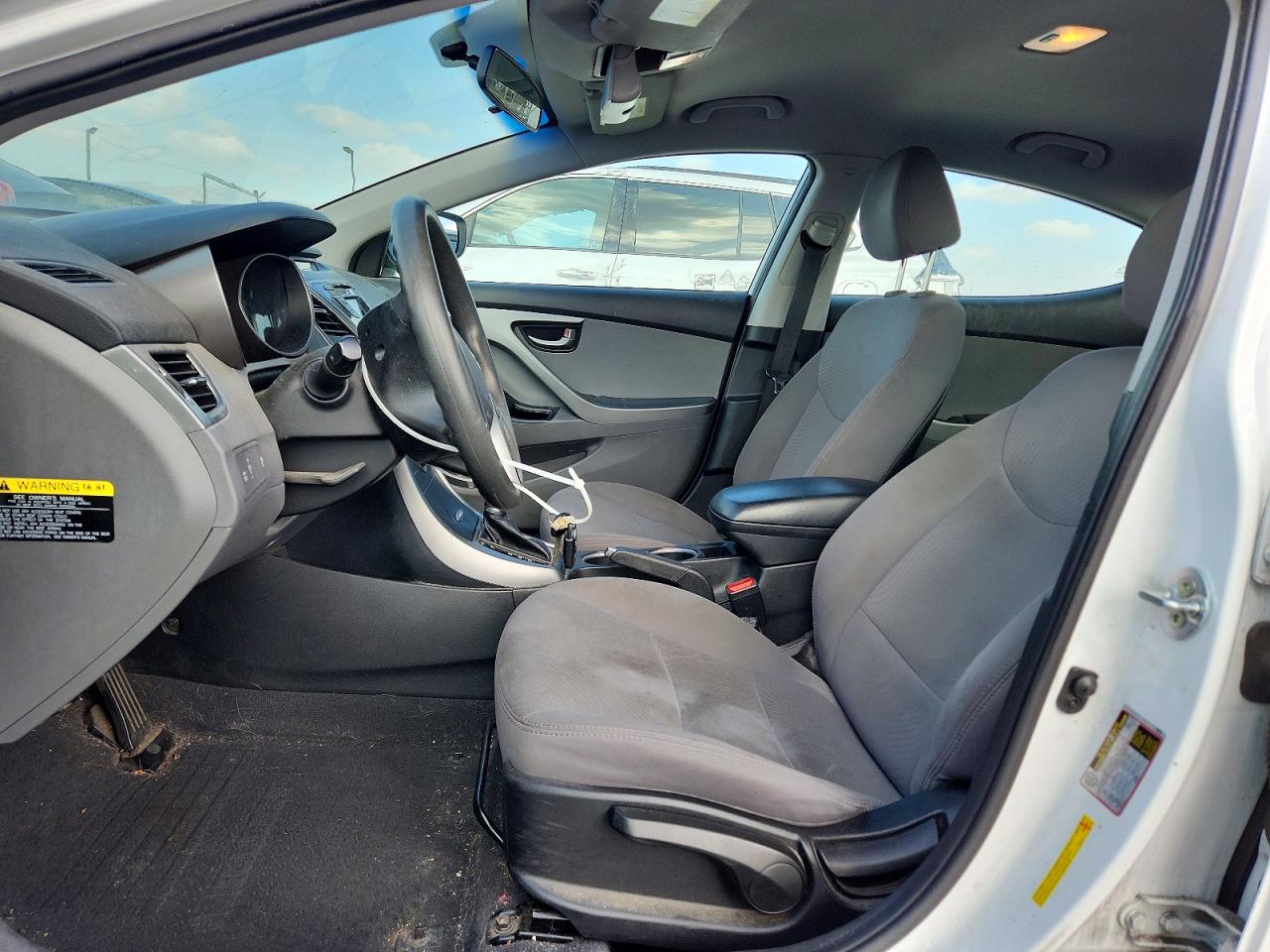 2015 Hyundai Elantra Se Белый vin: 5NPDH4AE5FH573404