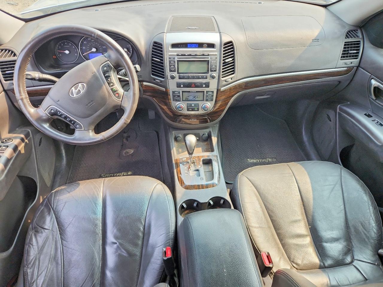 2012 Hyundai Santa Fe Limited Silver vin: 5XYZK3AB1CG112386