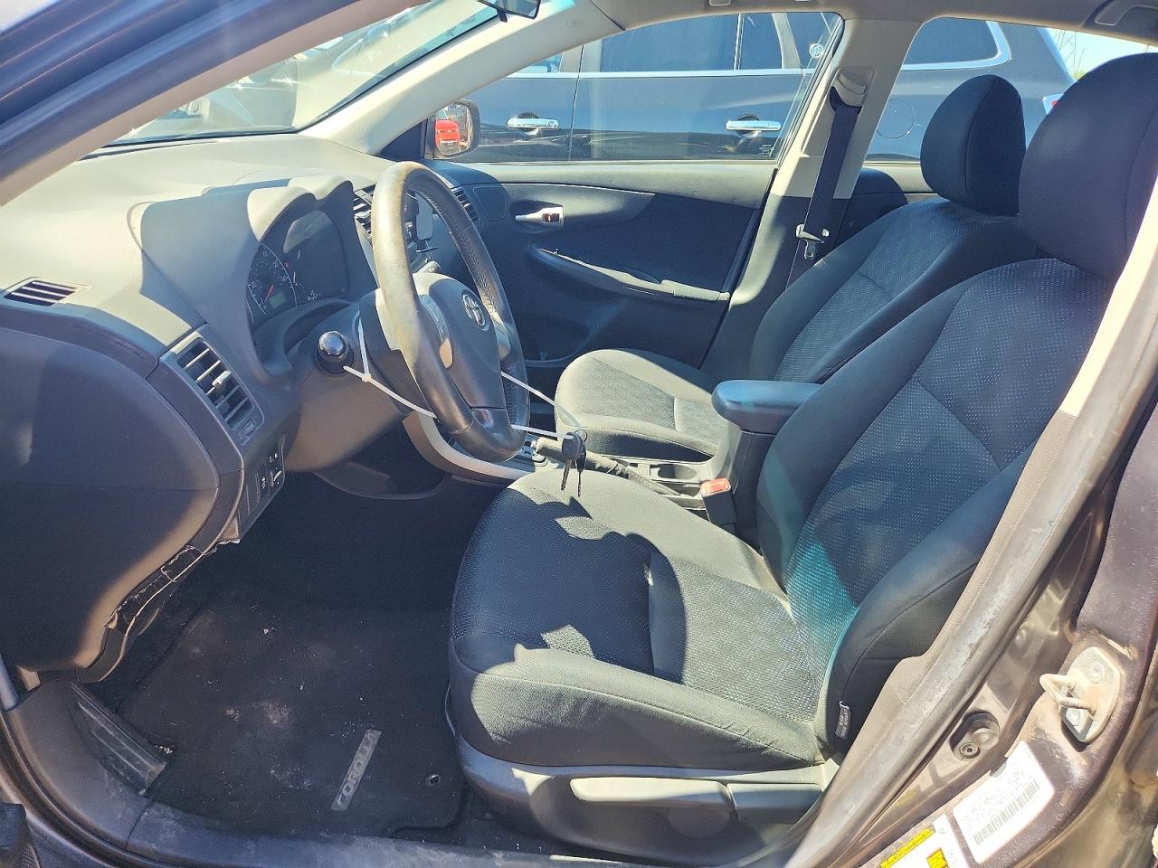 2009 Toyota Corolla S Серый vin: 1NXBU40E19Z080099
