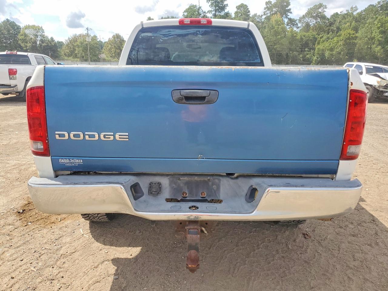 2005 Dodge Ram 2500 St White vin: 3D7KS28C85G766208