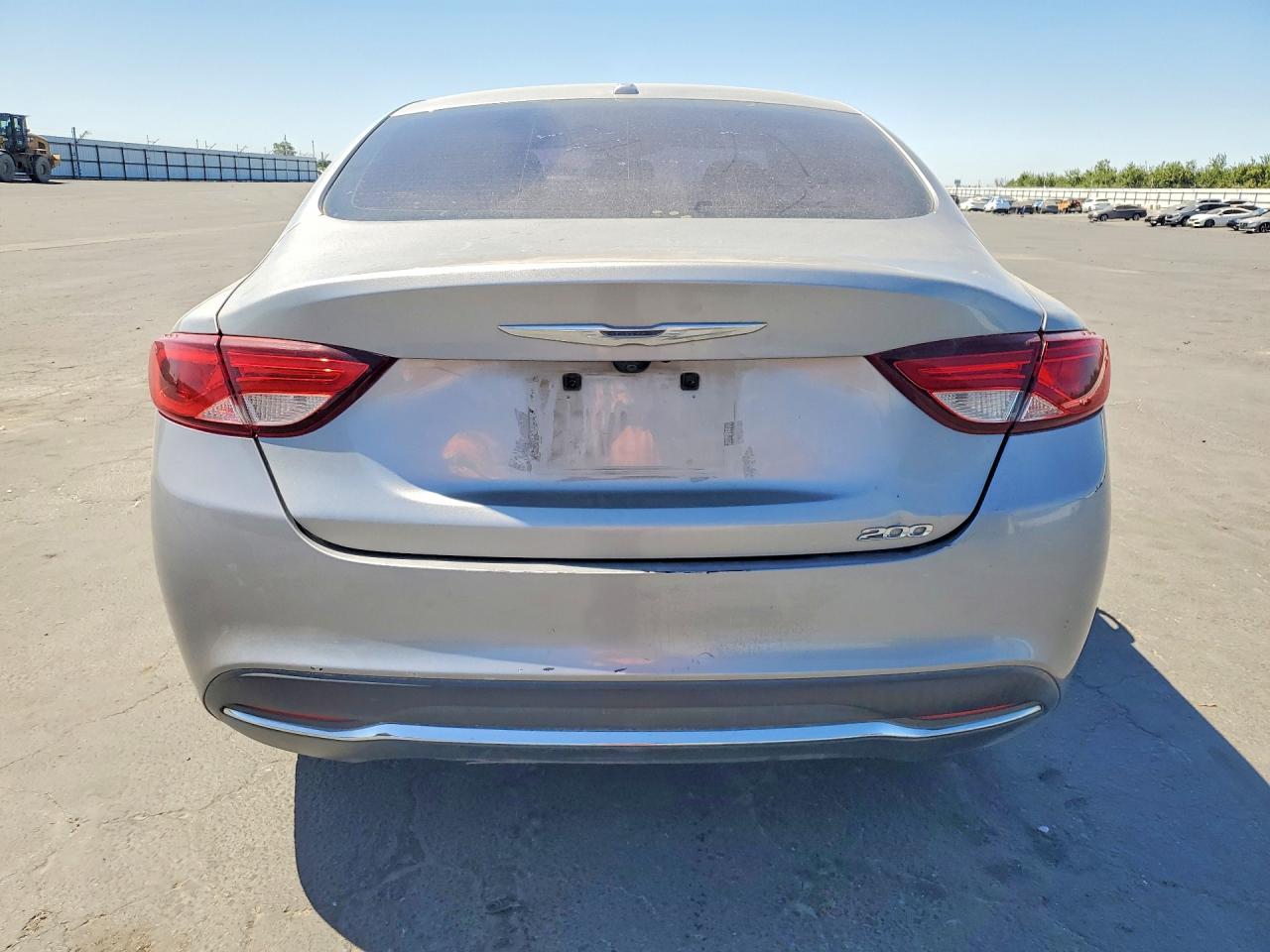 2015 Chrysler 200 Limited Silver vin: 1C3CCCAB9FN693060