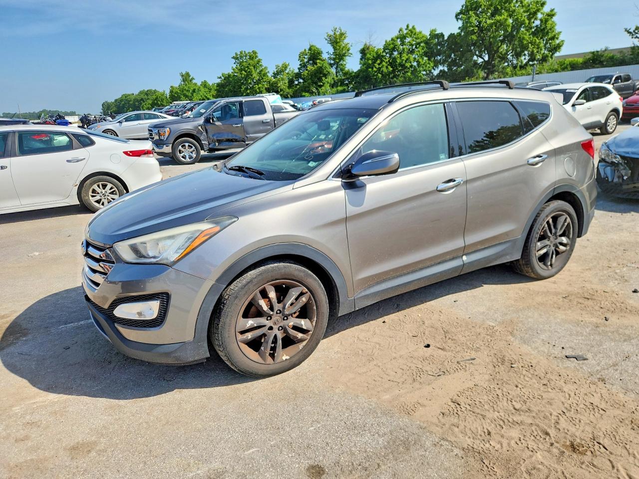 2013 Hyundai Santa Fe Sport 2.0t Gray vin: 5XYZU3LAXDG012657