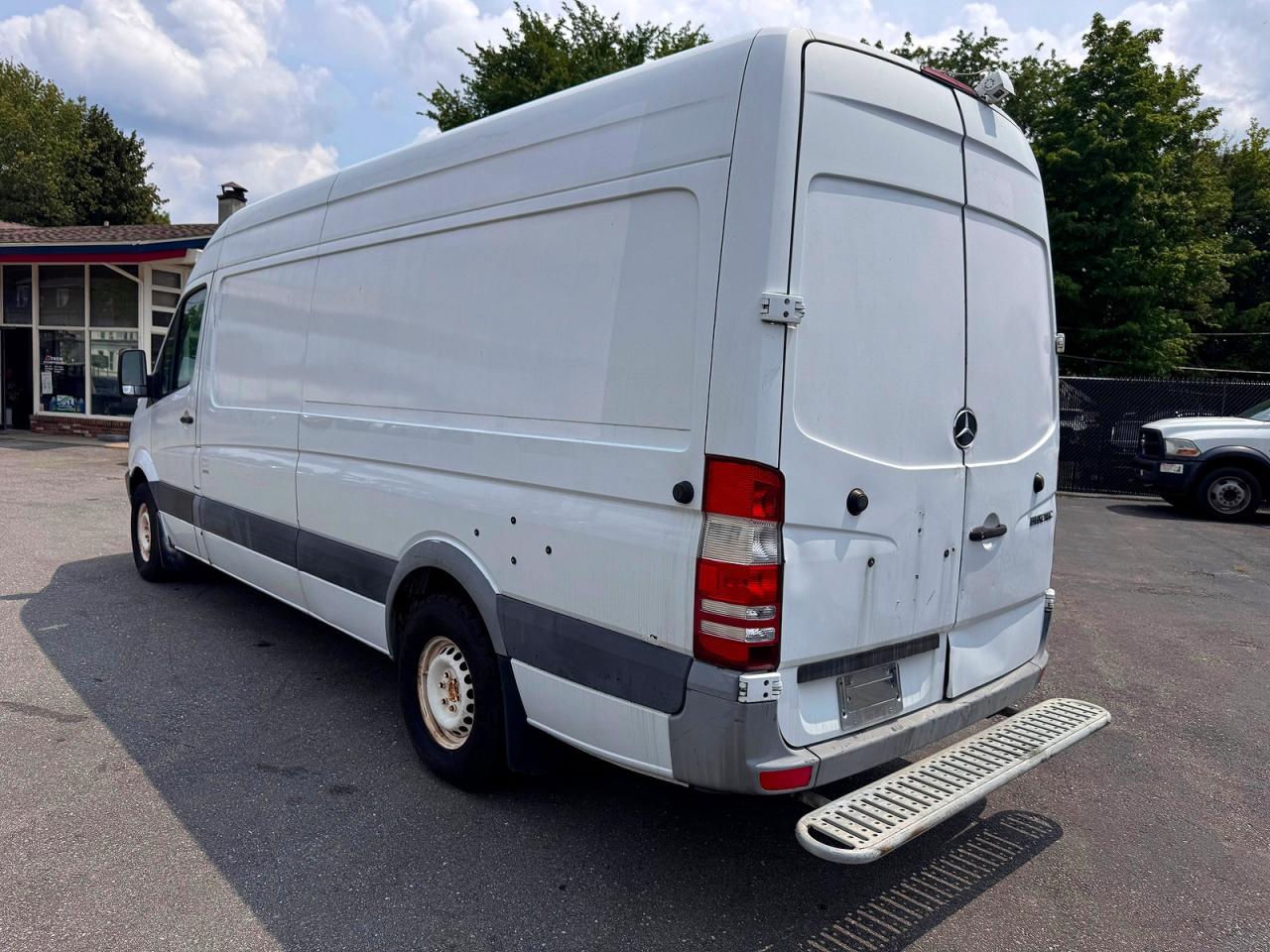 2011 Mercedes-benz Sprinter 2500 Белый vin: WD3PE8CB0B5576599
