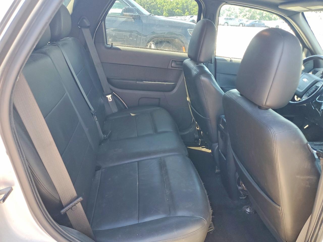 2011 Ford Escape Xlt Silver vin: 1FMCU9D73BKC22290