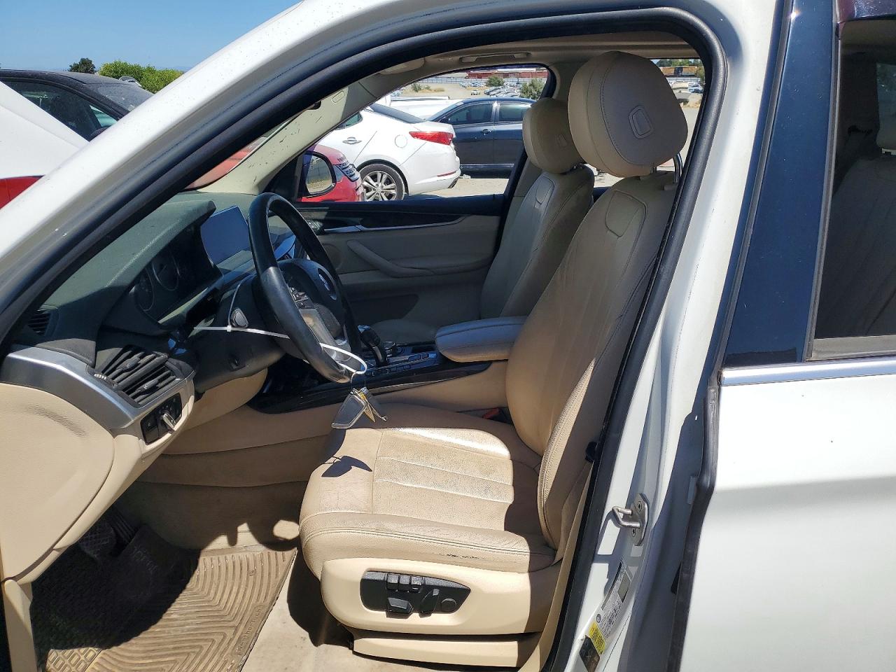 2015 Bmw X5 Xdrive35i White vin: 5UXKR0C56F0P03678