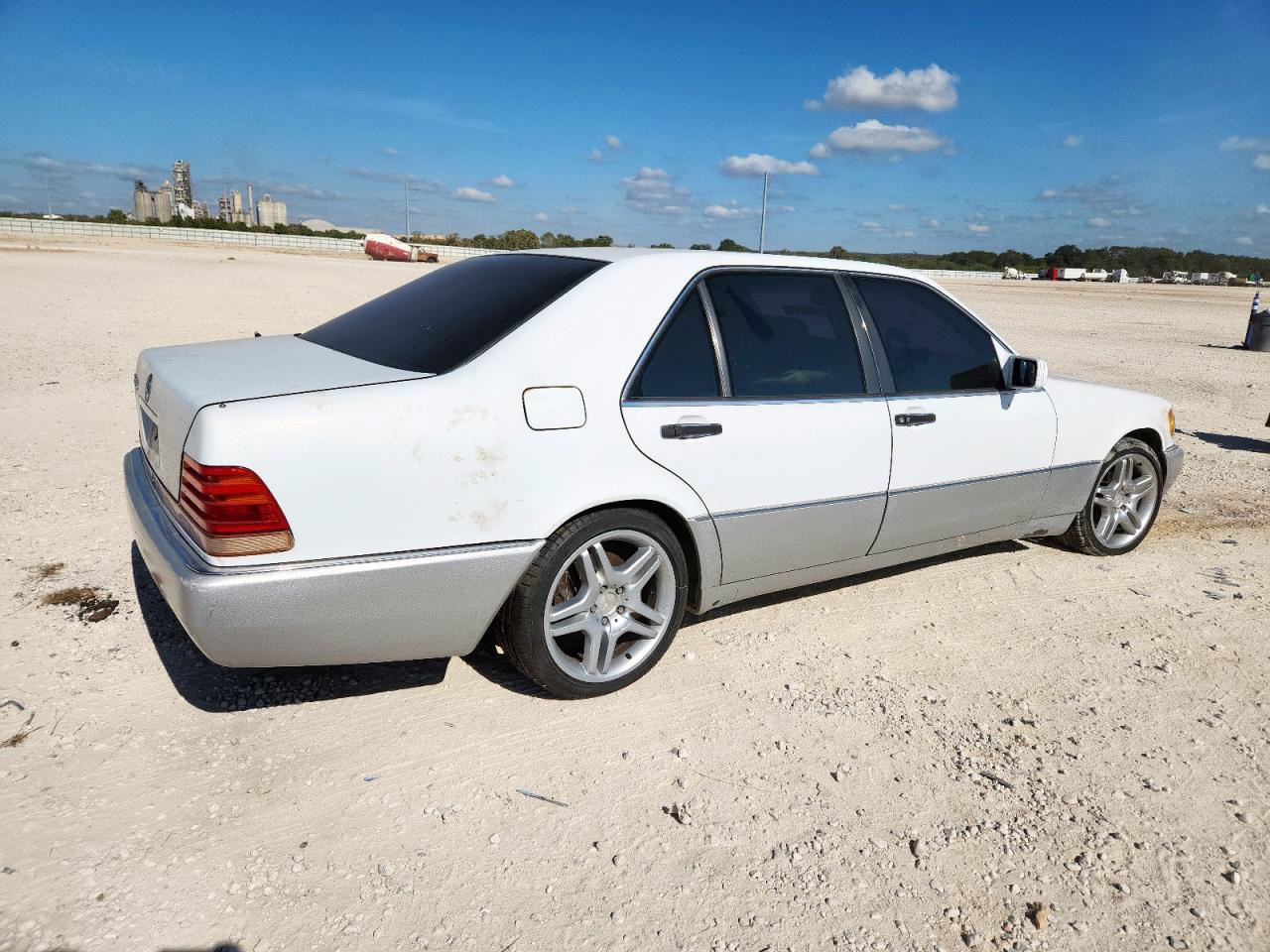 1993 Mercedes-benz 500 Sel White vin: WDBGA51E6PA096674