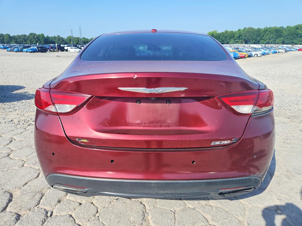 2015 Chrysler 200 S Burgundy vin: 1C3CCCBB2FN734577