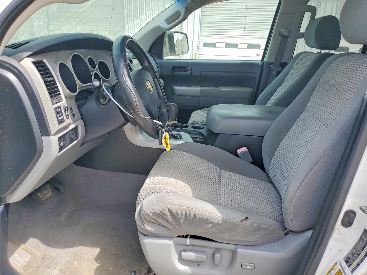 2009 Toyota Tundra Sr5 White vin: 5TFRV54129X073545
