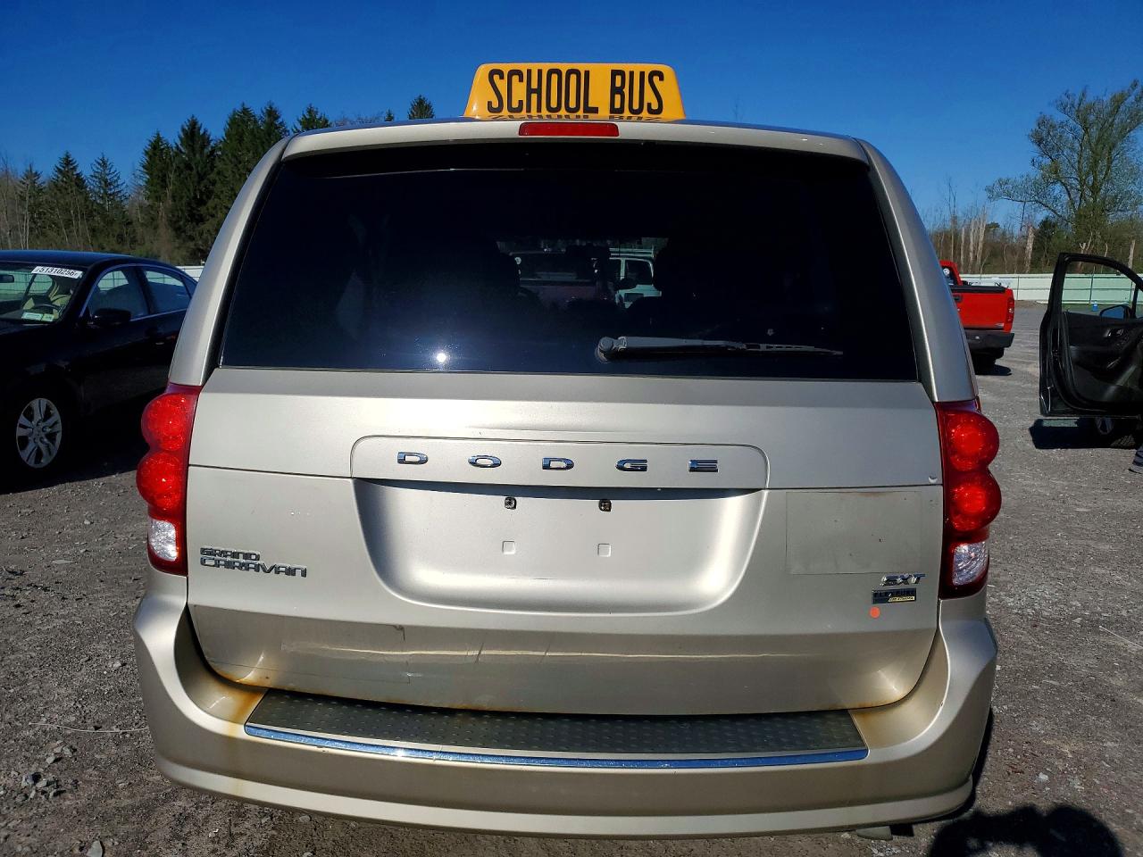 2014 Dodge Grand Caravan Sxt Beige vin: 2C4RDGCG3ER291569