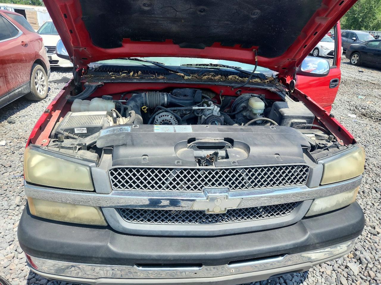 2005 Chevrolet Silverado C1500 Red vin: 1GCEC14X05Z330198