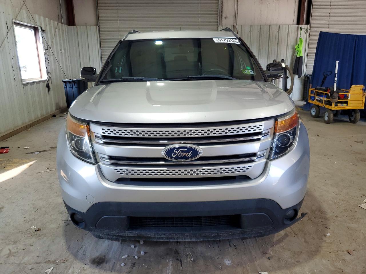 2012 Ford Explorer Xlt Silver vin: 1FMHK8D8XCGA08044