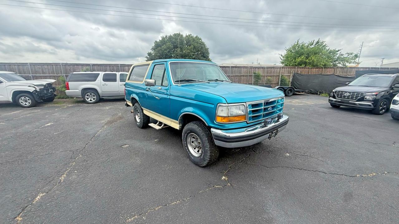 1990 Ford Bronco U100 Blue vin: 1FMEU15H7LLB17409