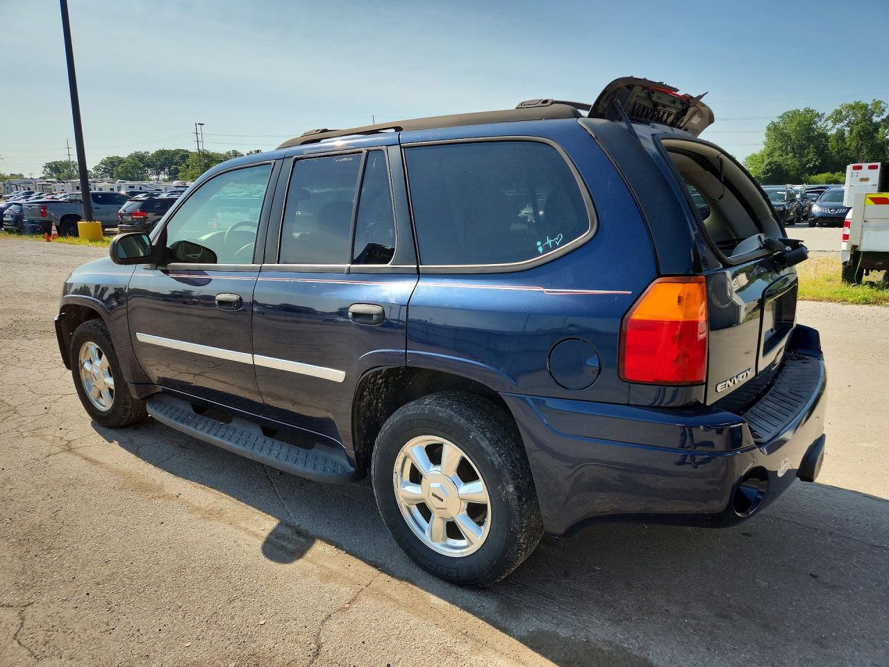 2007 Gmc Envoy Sle Blue vin: 1GKDT13S572281176