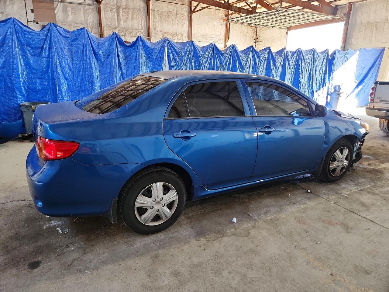 2009 Toyota Corolla Le Blue vin: JTDBL40E39J031687
