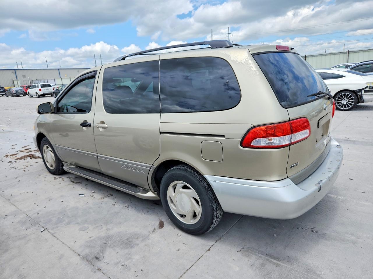 2001 Toyota Sienna Xle Gold vin: 4T3ZF13C91U370829