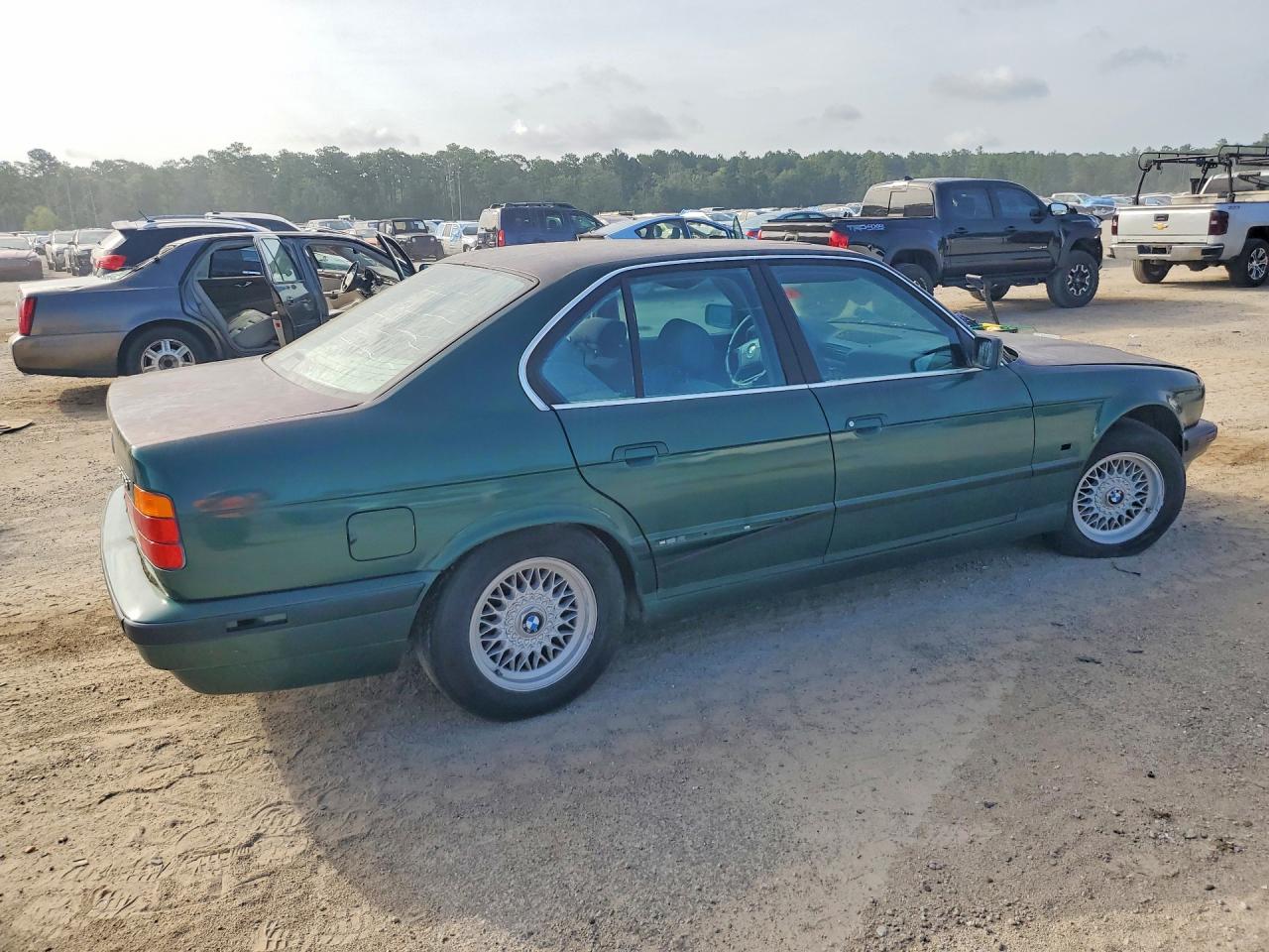 1995 Bmw 530 I Automatic Green vin: WBAHE2327SGE93490
