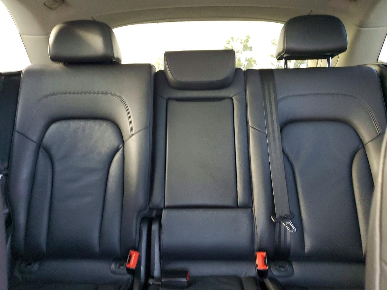 2015 Audi Q5 Premium Plus Blue vin: WA1LFAFP5FA114126
