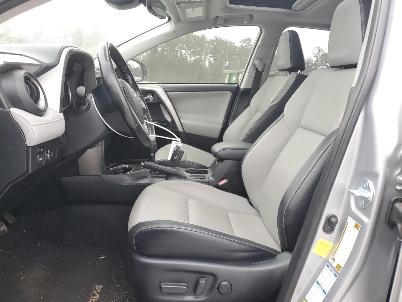 2017 Toyota Rav4 Hv Limited Silver vin: JTMDJREV6HD144499