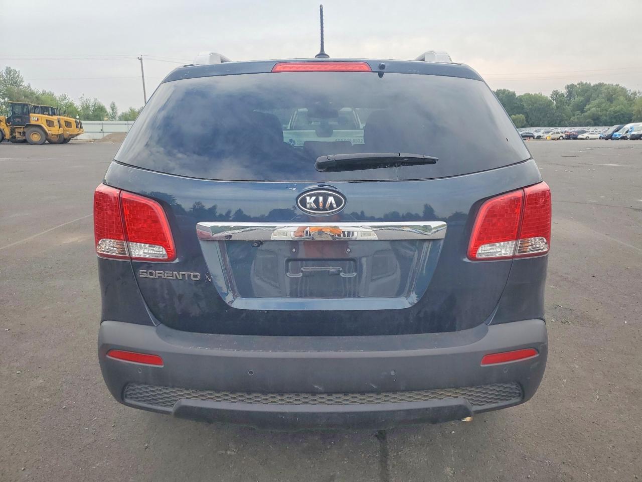 2013 Kia Sorento Lx Синий vin: 5XYKT4A62DG395972