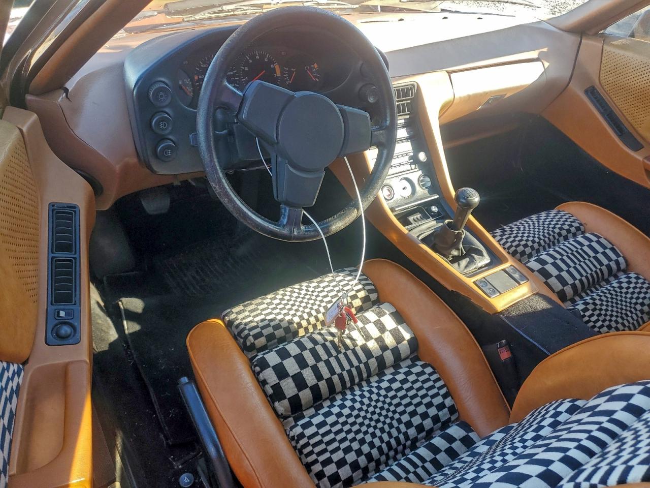 1979 Porsche 928 Brown vin: 9289100449