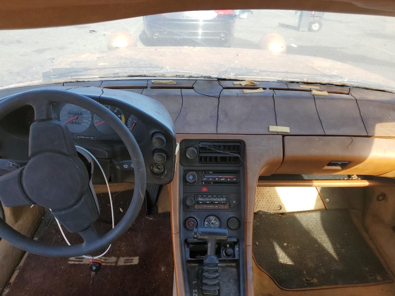 1979 Porsche 928 Gold vin: 9289201367