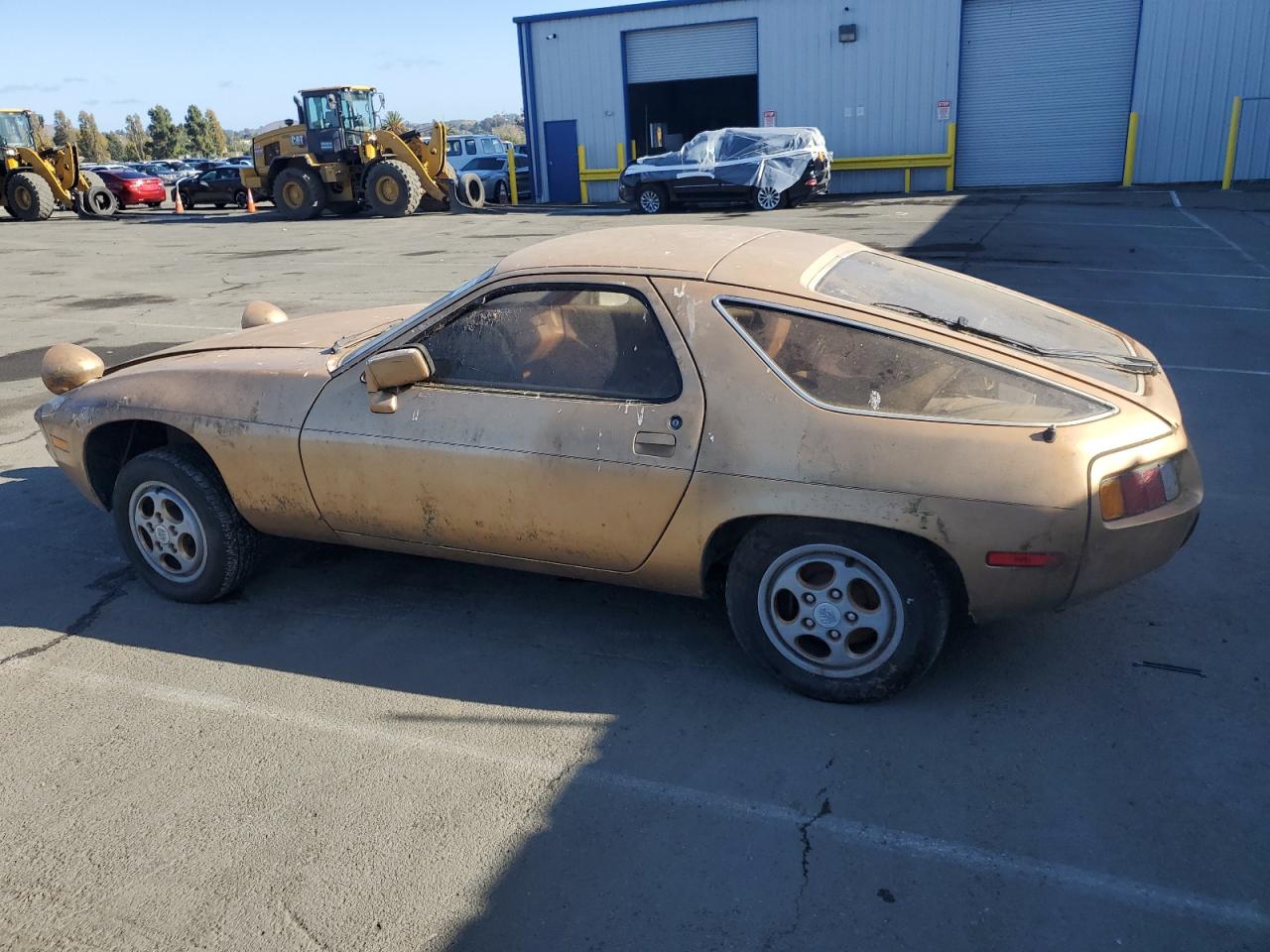 1979 Porsche 928 Gold vin: 9289201367