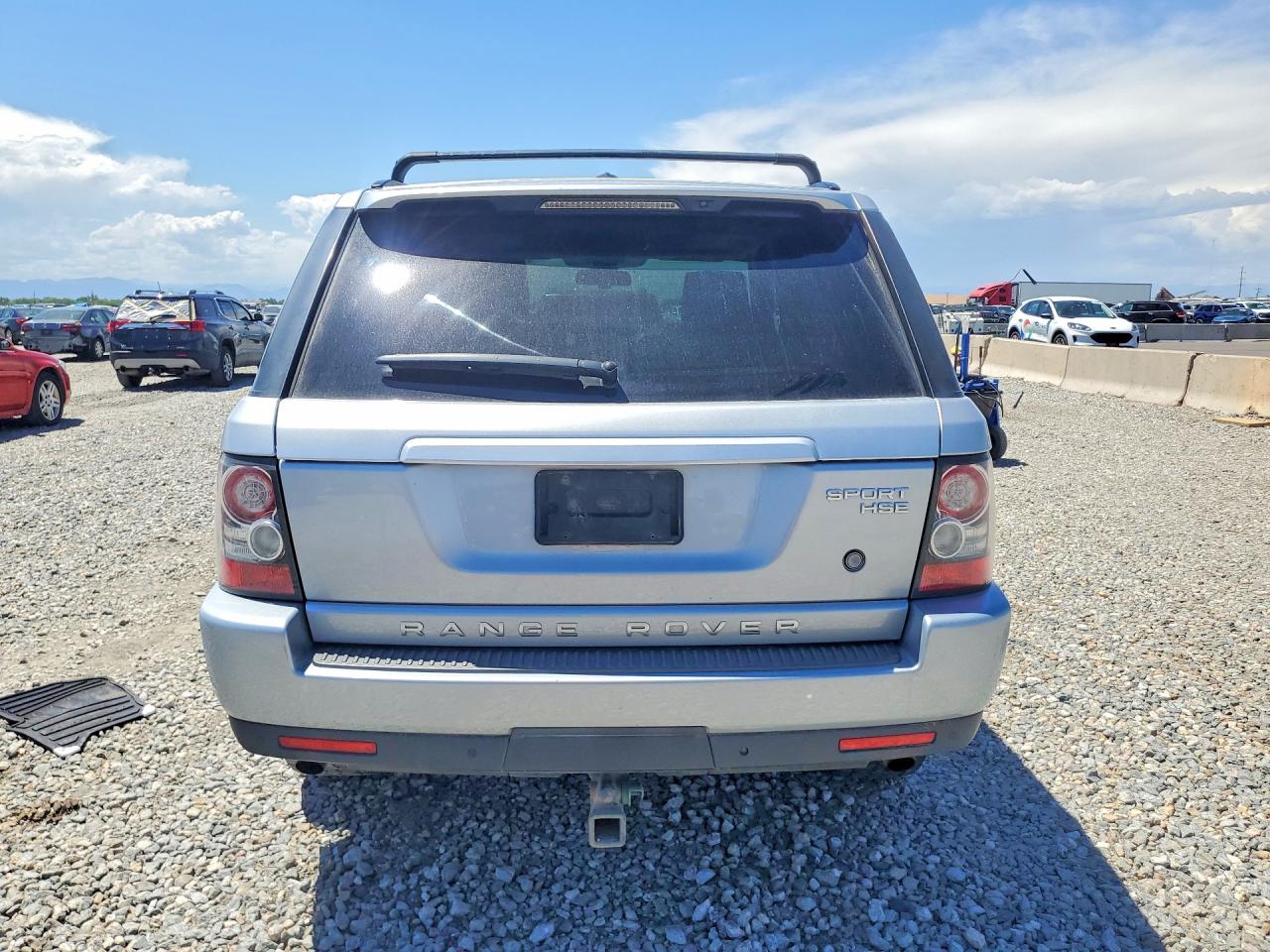 2010 Land Rover Range Rover Sport Lux Silver vin: SALSK2D43AA223746