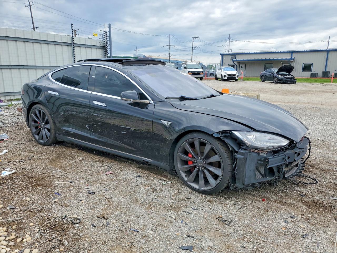 2014 Tesla Model S Black vin: 5YJSA1H20EFP66661