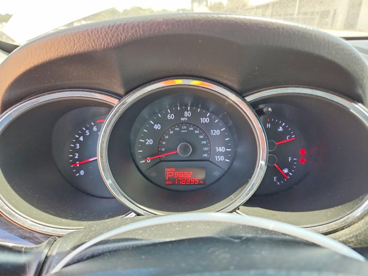 2013 Kia Sorento Lx Серебряный vin: 5XYKTDA66DG346970