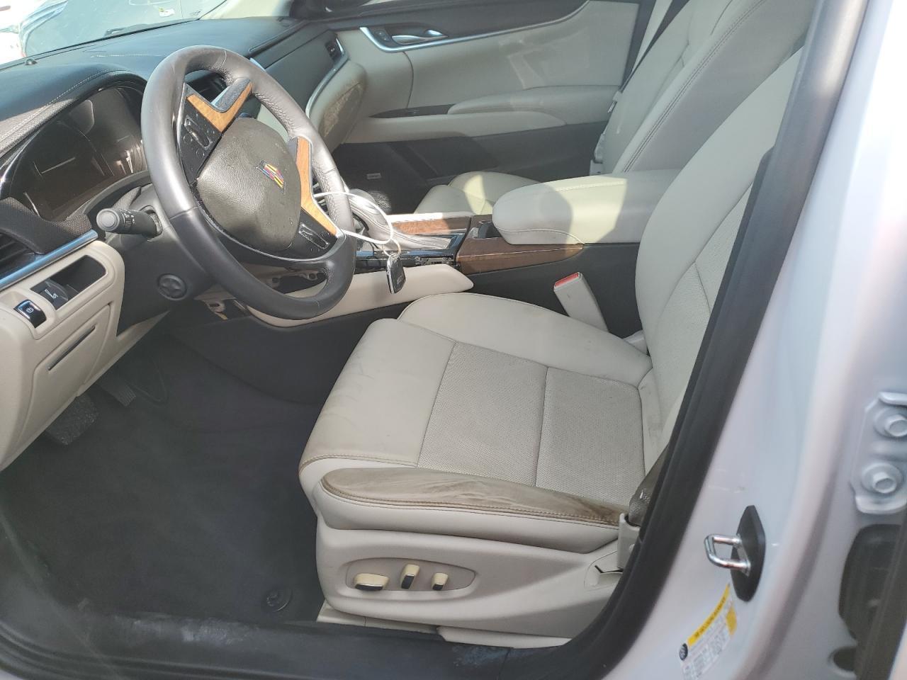 2018 Cadillac Xts Белый vin: 2G61L5S38J9175039