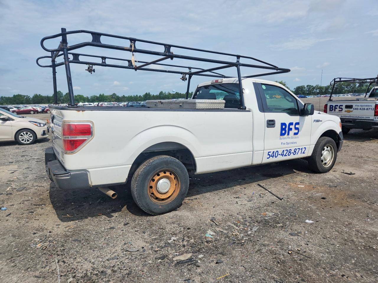 2013 Ford F150 Белый vin: 1FTMF1CM9DKG03916