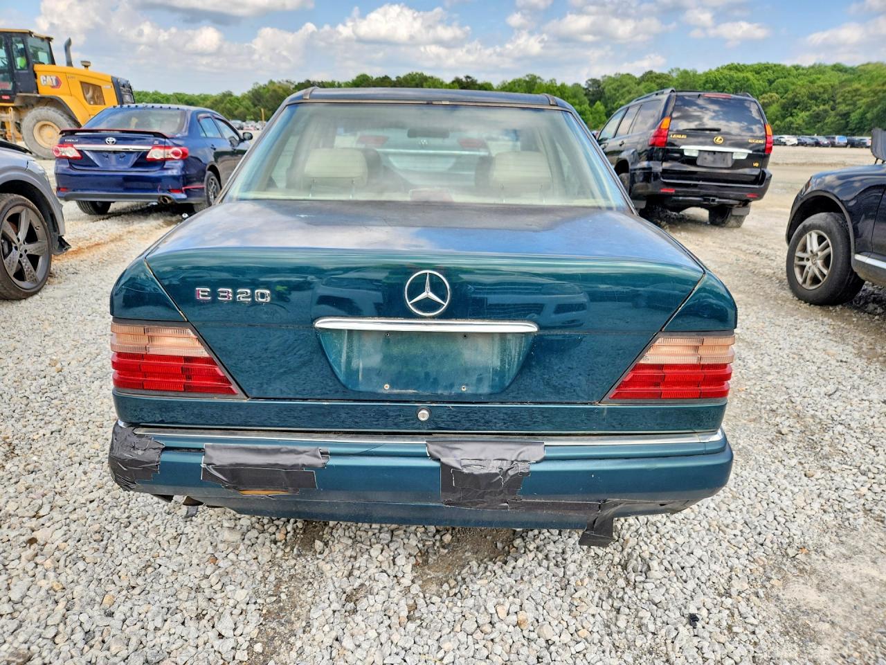 1995 Mercedes-benz E 320 Base Зеленый vin: WDBEA32E2SC167876