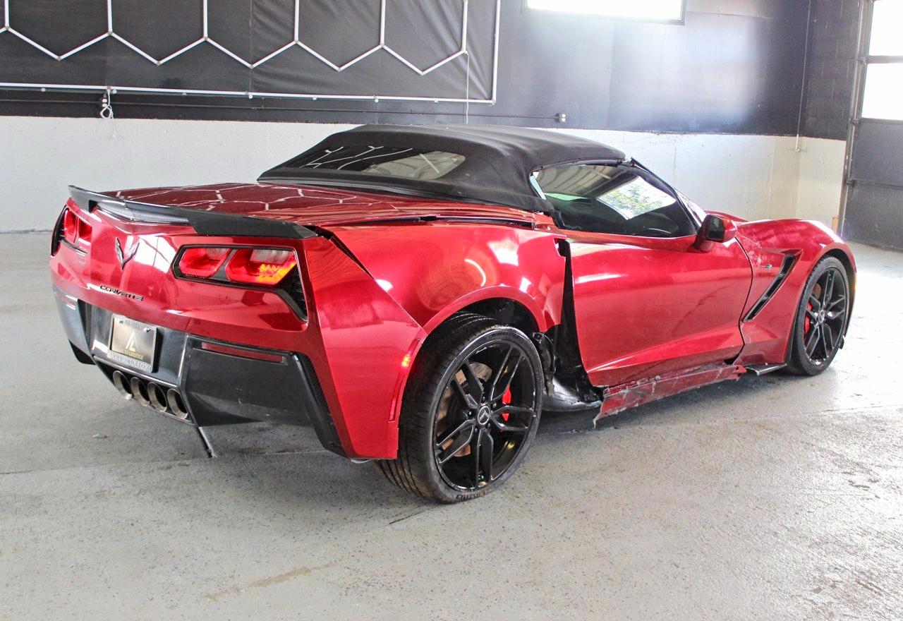 2015 Chevrolet Corvette Stingray Z51 2lt Красный vin: 1G1YK3D70F5106474
