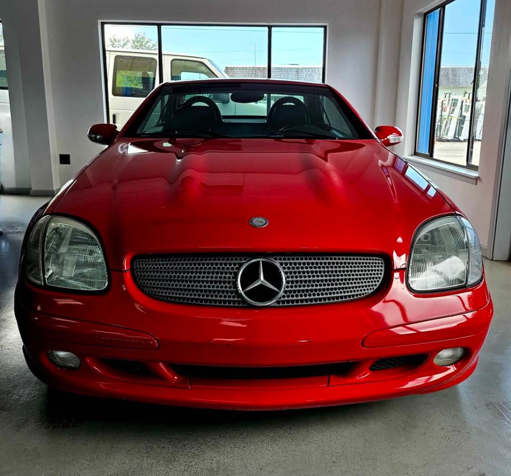2001 Mercedes-benz Slk 320 Red vin: WDBKK65F01F181360