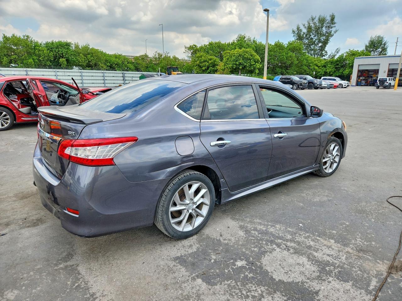2015 Nissan Sentra Sr Gray vin: 3N1AB7AP6FY302624
