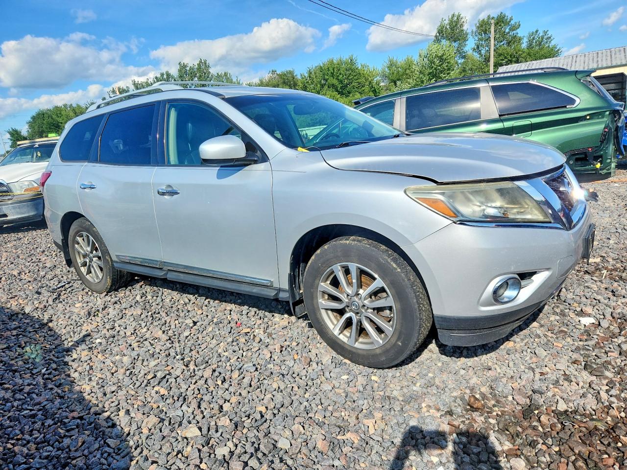 2013 Nissan Pathfinder S Silver vin: 5N1AR2MM4DC690029