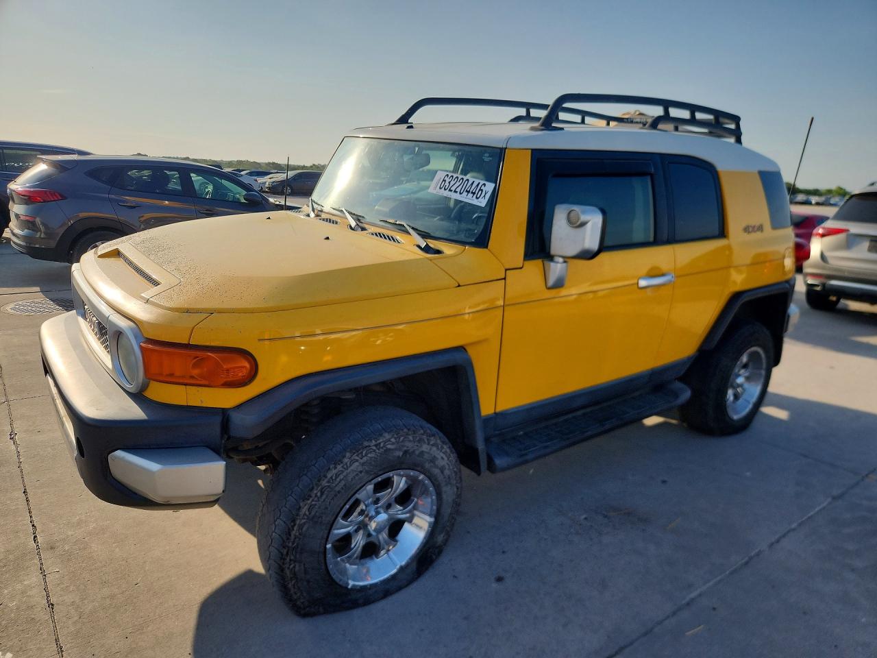 2008 Toyota Fj Cruiser Base Yellow vin: JTEZU11F18K005031
