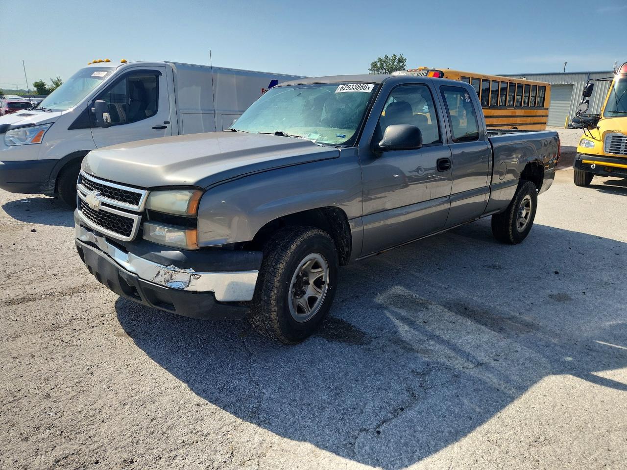 2007 Chevrolet Silverado K1500 Classic Silver vin: 1GCEK19V07Z182342