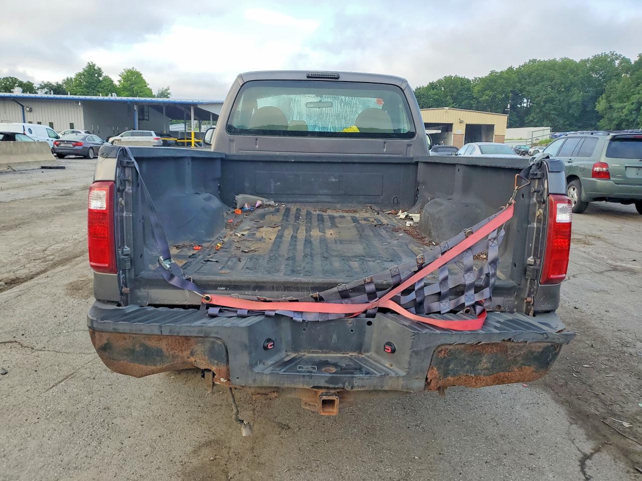 2008 Ford F250 Super Duty Gray vin: 1FTNF21558EA01847