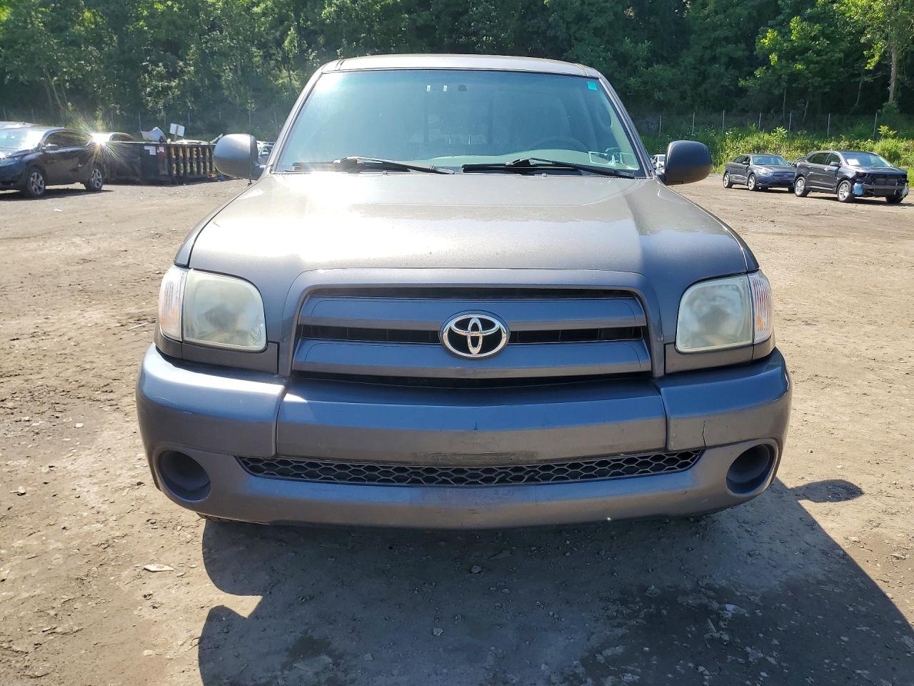 2006 Toyota Tundra Base Brown vin: 5TBJU32116S458919