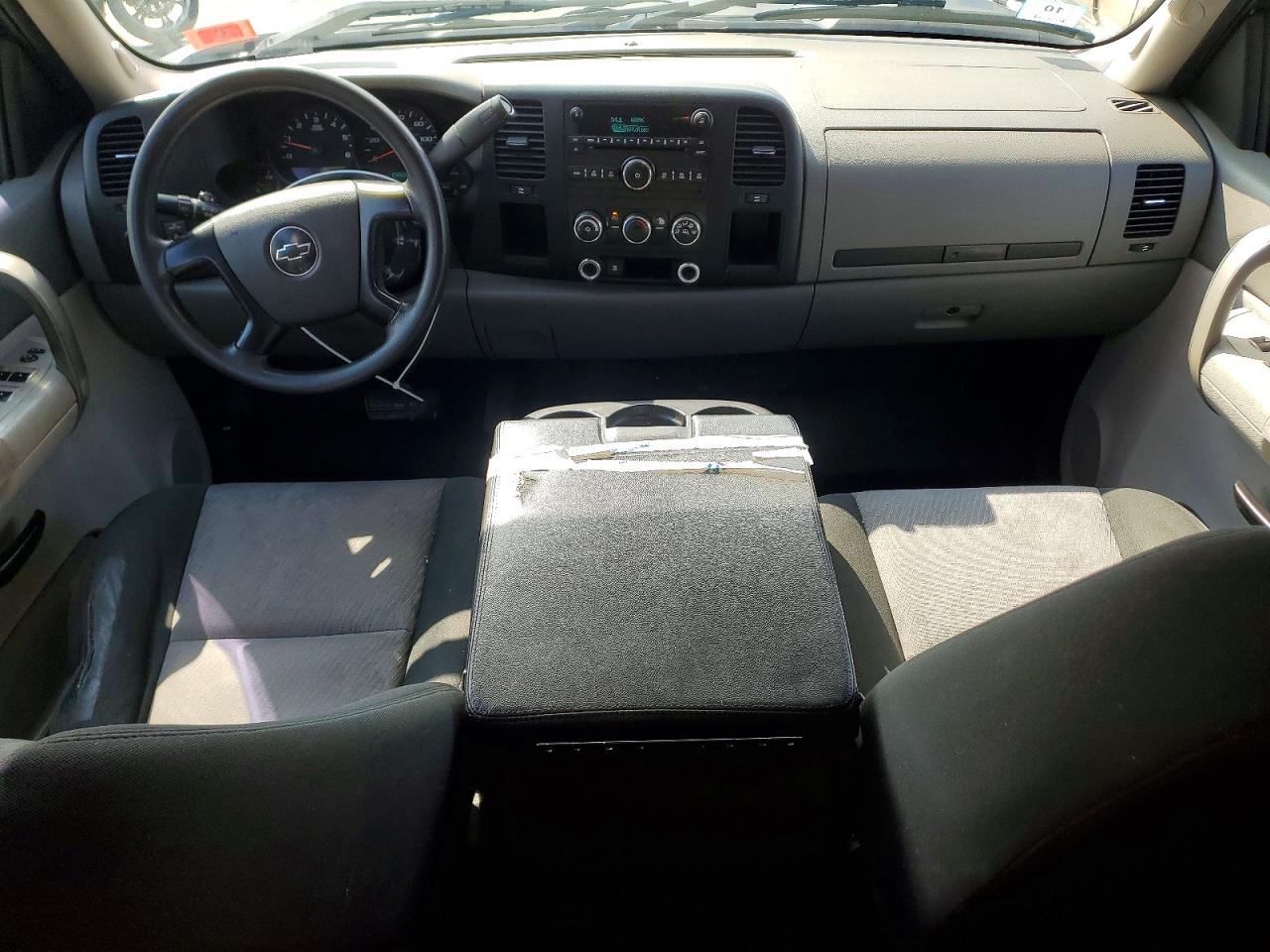 2009 Chevrolet Silverado K1500 White vin: 1GCEK19C29Z167164