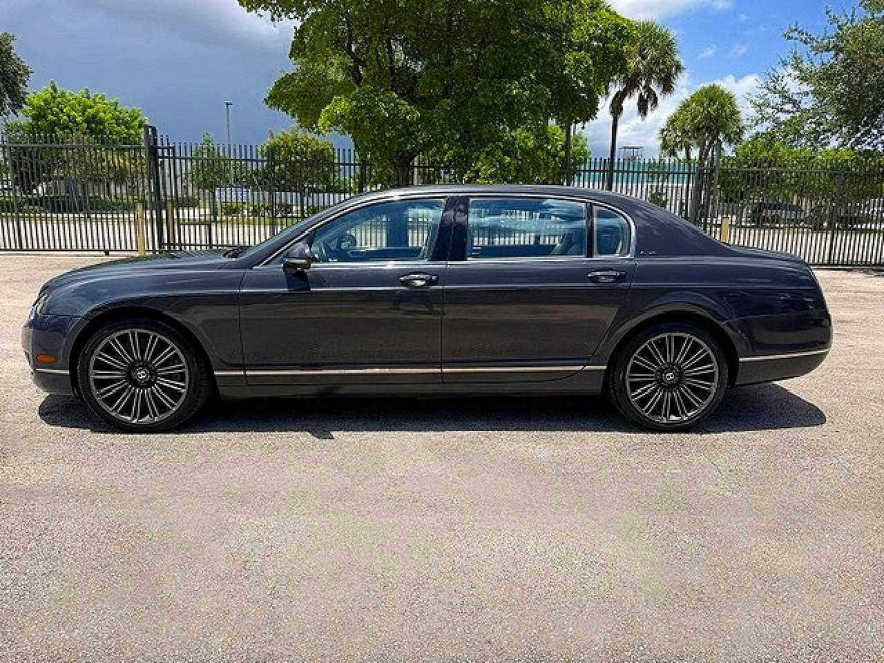 2013 Bentley Continental Flying Spur Speed Gray vin: SCBBP9ZA4DC081659