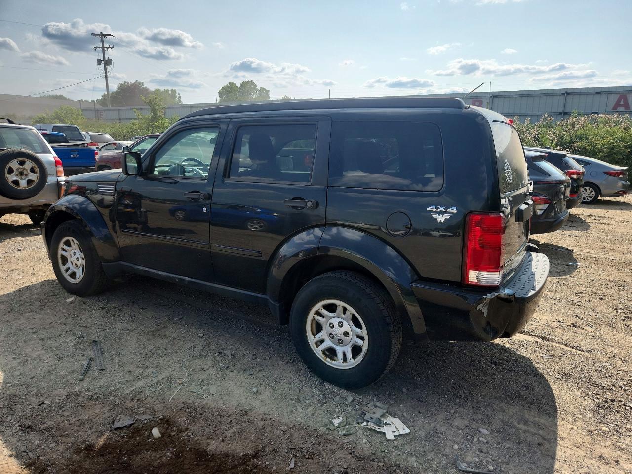 2009 Dodge Nitro Se Black vin: 1D8GU28K99W544092