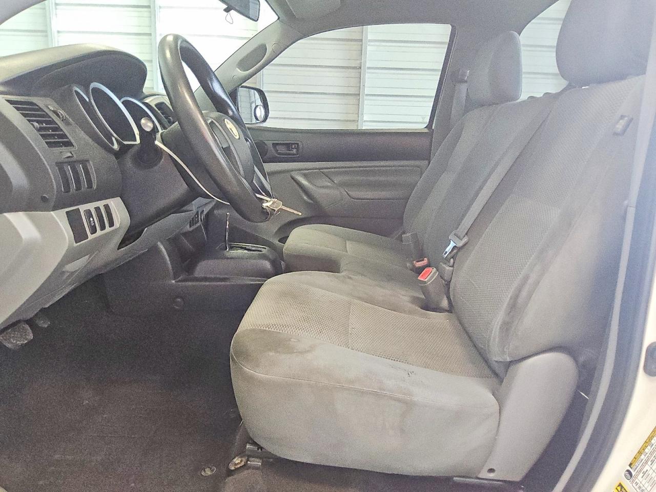 2014 Toyota Tacoma Base Белый vin: 5TFNX4CN8EX041183
