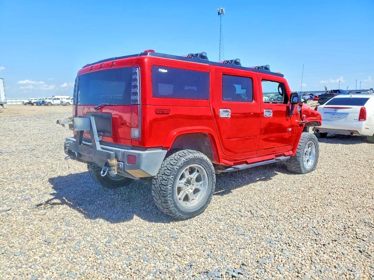 2007 Hummer H2 Red vin: 5GRGN23U47H108111